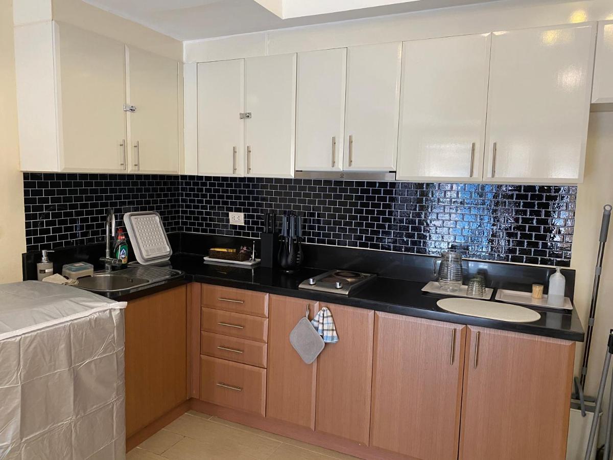 Spacious Condo In Venice Luxury Residences Taguig Luaran gambar