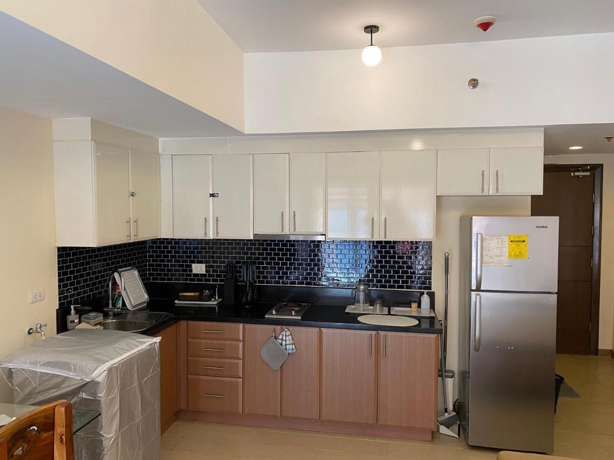 Spacious Condo In Venice Luxury Residences Taguig Luaran gambar